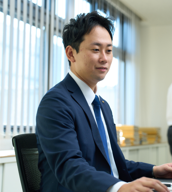 先輩社員03