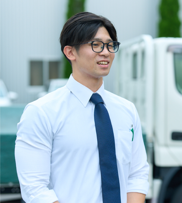 先輩社員05