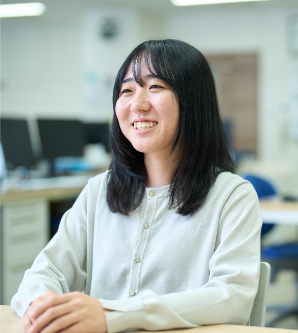 先輩社員06